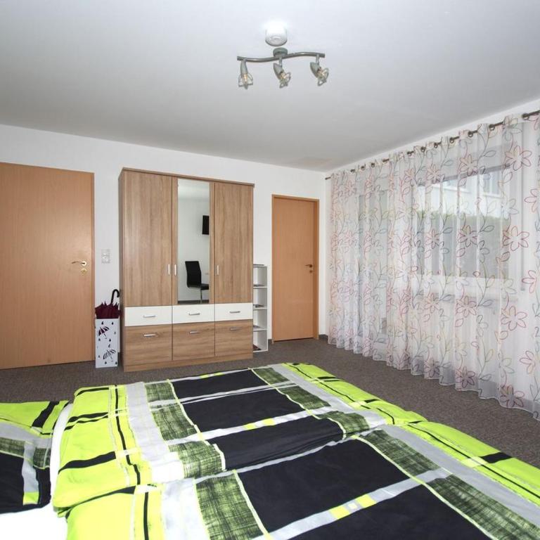 Ferienwohnung in Kempten am Stadtweiher - Apartment mit Terrasse - 1