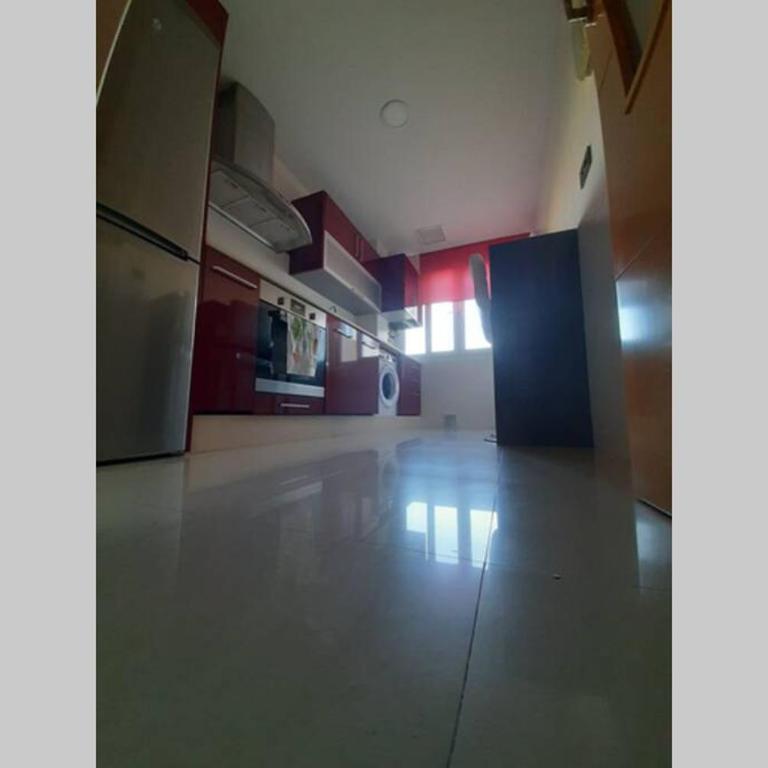 Piso céntrico con piscina,parking y jacuzzi - Two-Bedroom Apartment - 6
