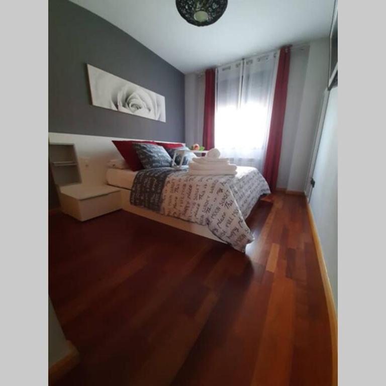Piso céntrico con piscina,parking y jacuzzi - Two-Bedroom Apartment - 11