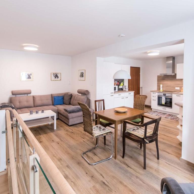 Ferienwohnungen Pickert - Apartment mit Terrasse - 1