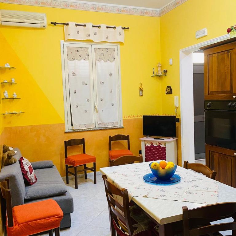 Giusy's House - Appartamento con 2 Camere da Letto - 4