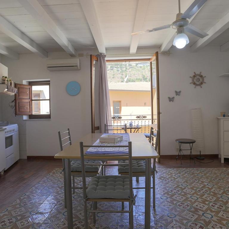 Case di Maria - Appartamento con Balcone - 26