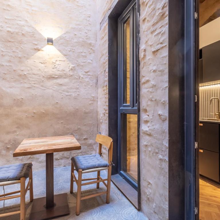 Santa Clara Suites Sevilla - One-Bedroom Apartment - 14
