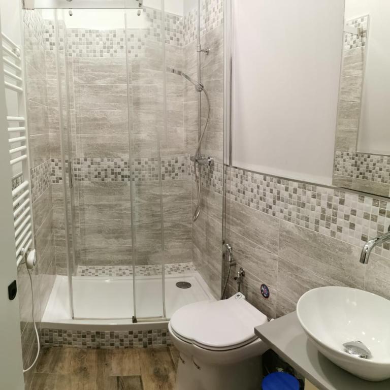 B&B BARBERA - Camera Matrimoniale/Doppia con Letti Singoli con Bagno Privato - 25