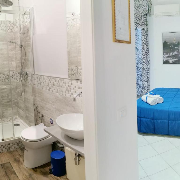 B&B BARBERA - Camera Matrimoniale/Doppia con Letti Singoli con Bagno Privato - 26
