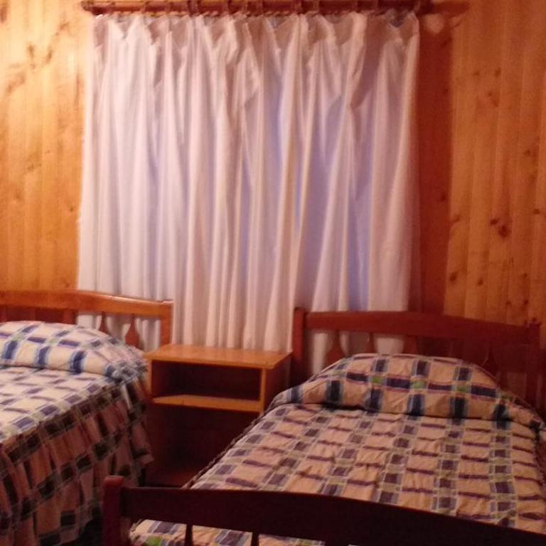 Hospedaje Picoyo - Habitación Doble Económica - 2 camas - 3