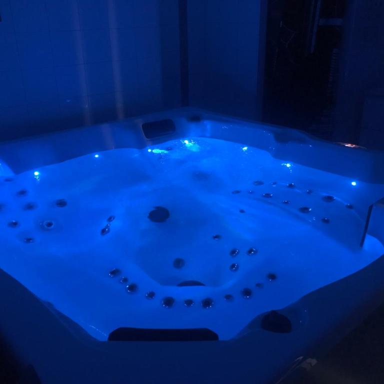 Maison entière avec spa privatif Bulle sur Sye en Drome - Maison 2 Chambres - 24