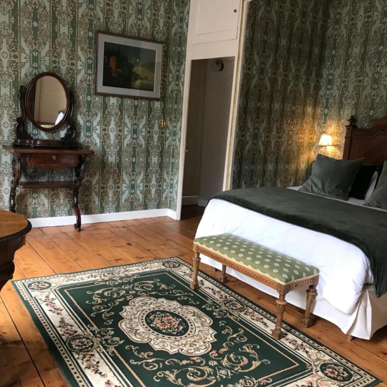 Chambres d'hôtes du château - Chambre Double Deluxe avec Vue sur Château - 1