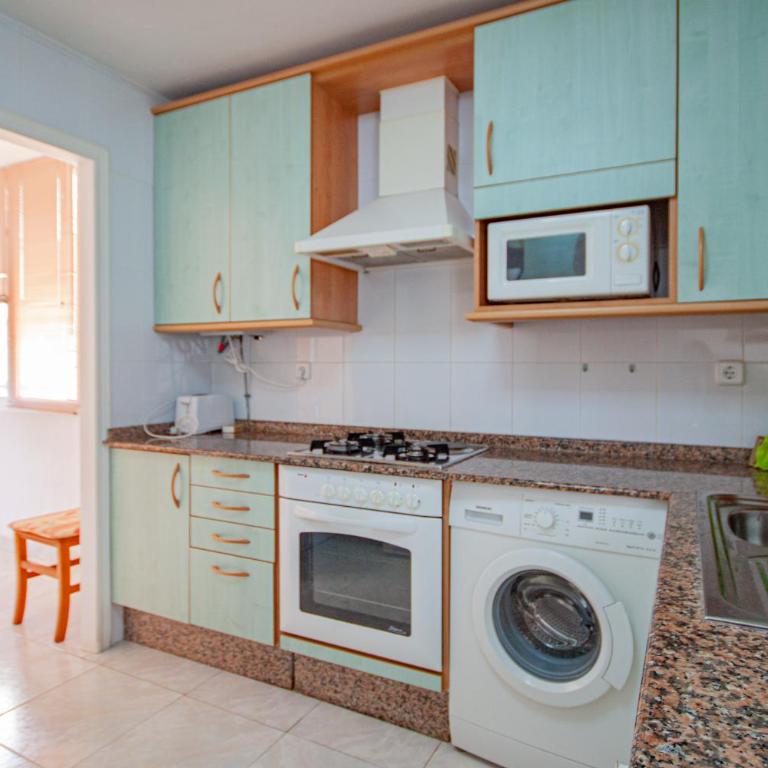 Inmovecos apart con piscina Alisios 227 - Apartamento - 5