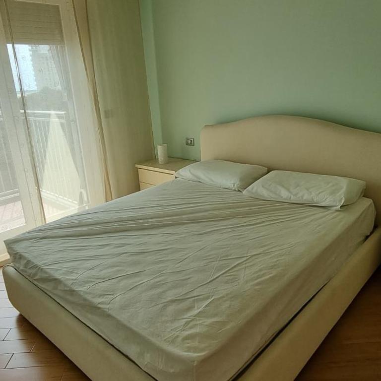 International Seaview Apartments - Two-Bedroom Apartment - 12