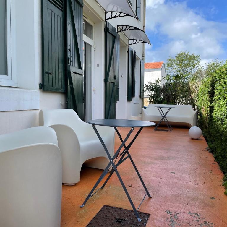 Hôtel Mirano - Chambre Double - Accessible aux Personnes à Mobilité Réduite - 7