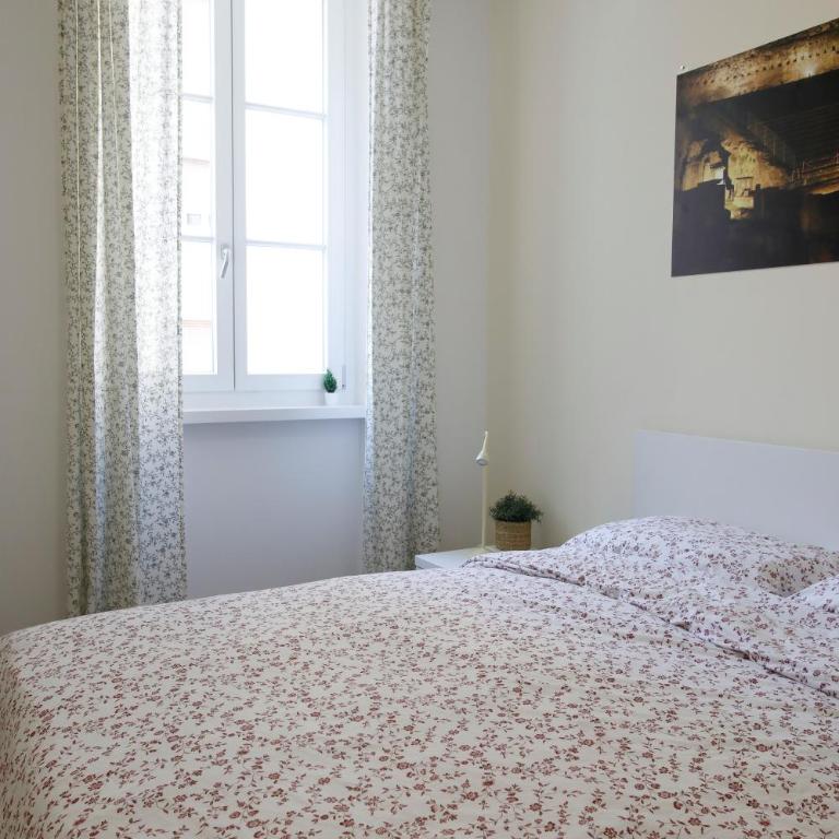 Casanova Trieste Centrale - Appartamento con 2 Camere da Letto - 4