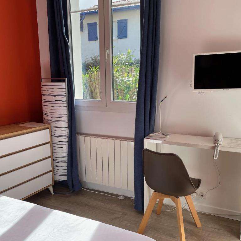 Hôtel Mirano - Chambre Double Standard - 5