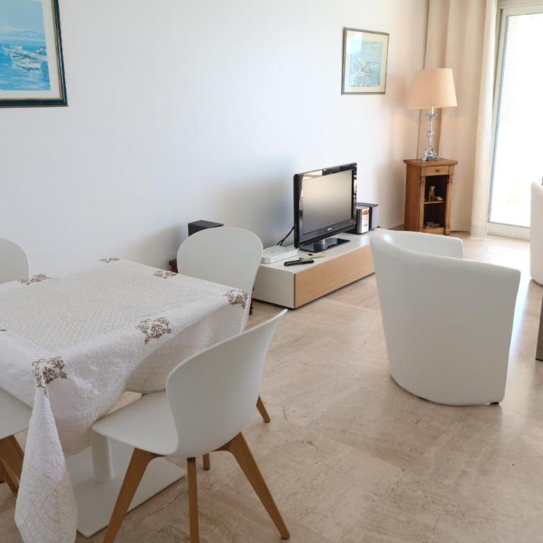 Amazing sea view 2 bedroom beach front 303 - Apartamento con vistas al mar - 7