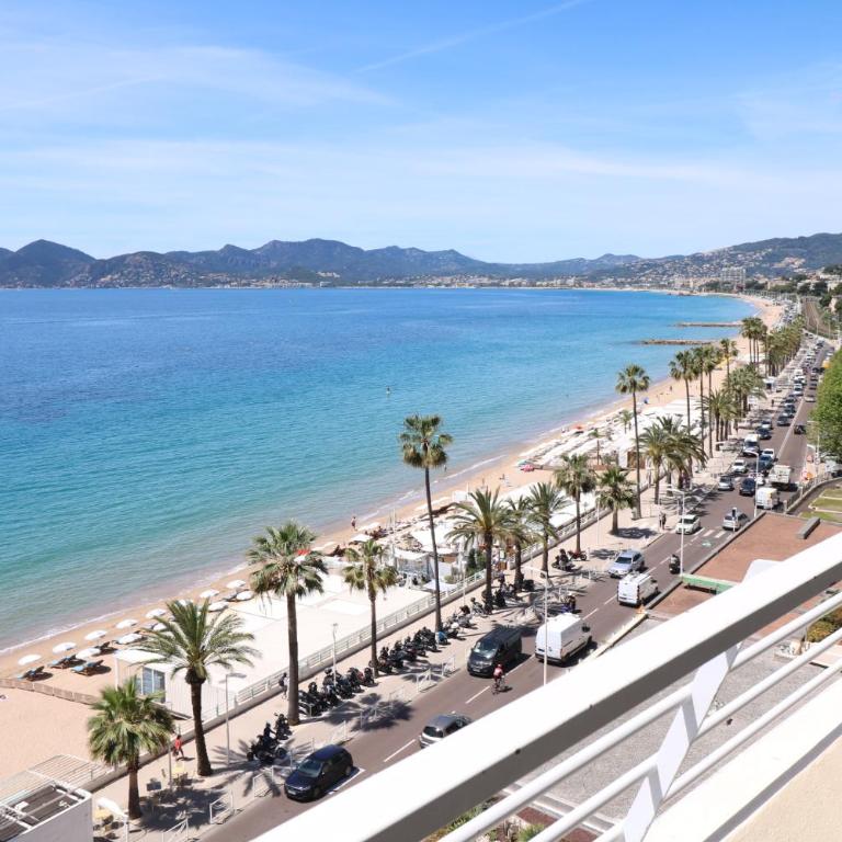 Amazing sea view 2 bedroom beach front 303 - Apartamento con vistas al mar - 30