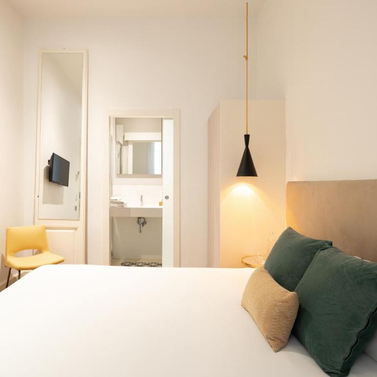 Forget Me Not Barcelona - Small Double Room - 4