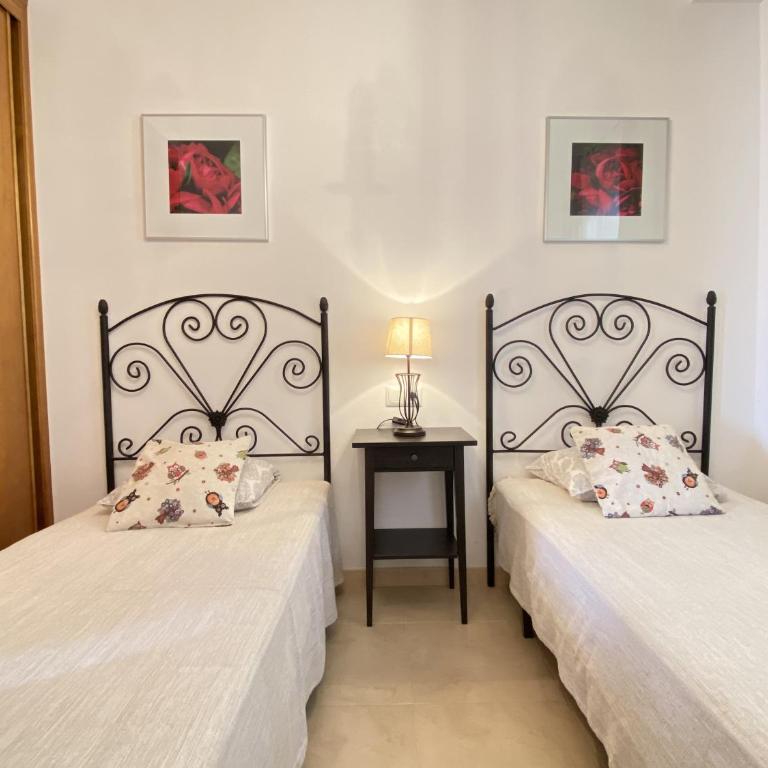 Chimenea Pinar 2 Apartments Casasol - Apartamento con vistas a la piscina - 17