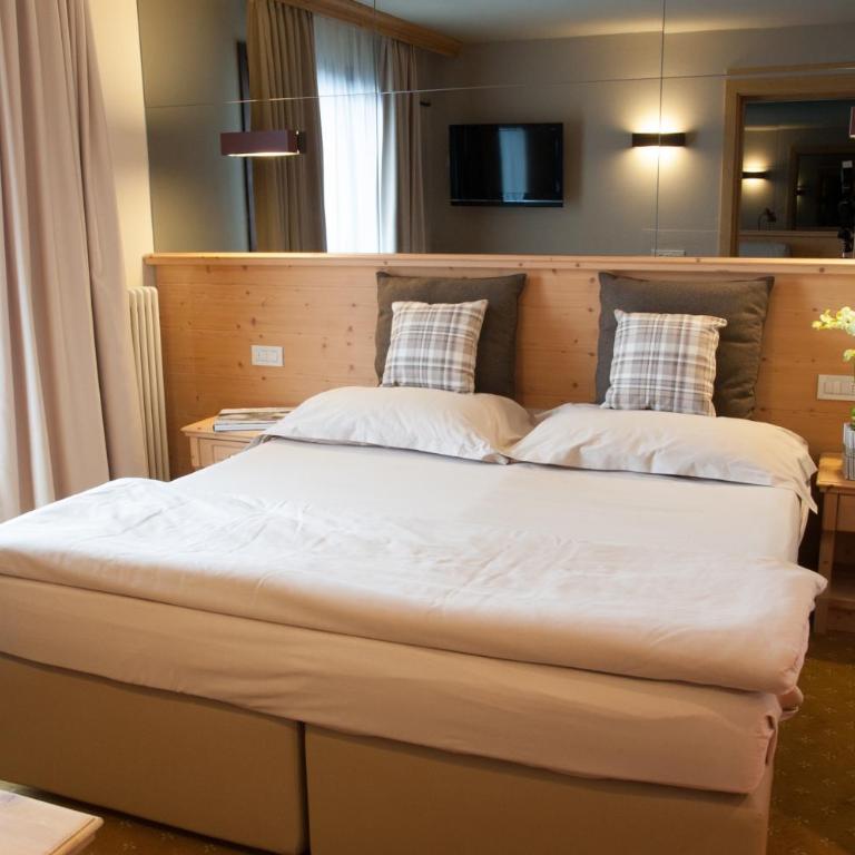 Alexander Charme Hotel - Camera Familiare Comfort (2 Adulti + 2 Bambini) - 1