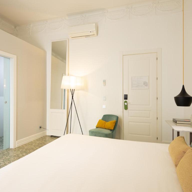 Forget Me Not Barcelona - Double or Twin Room with Street View - 3