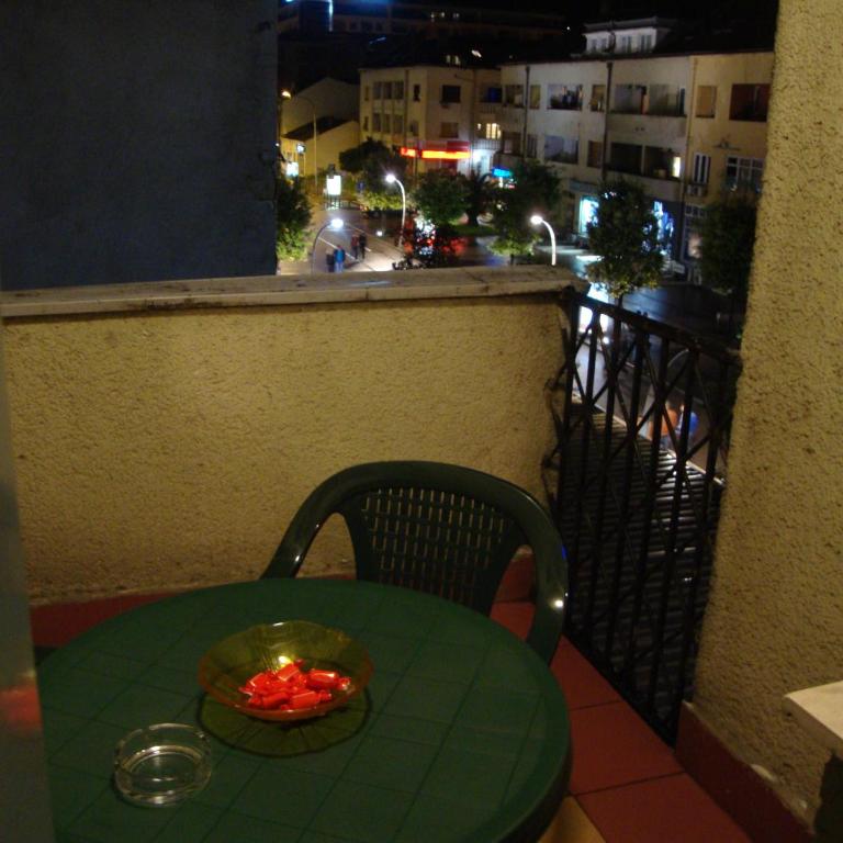 Centre Point Apartment - Two-Bedroom Apartment - 10
