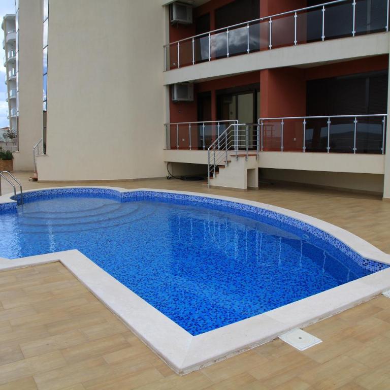 Bella Costa - Studio Apartment - 17