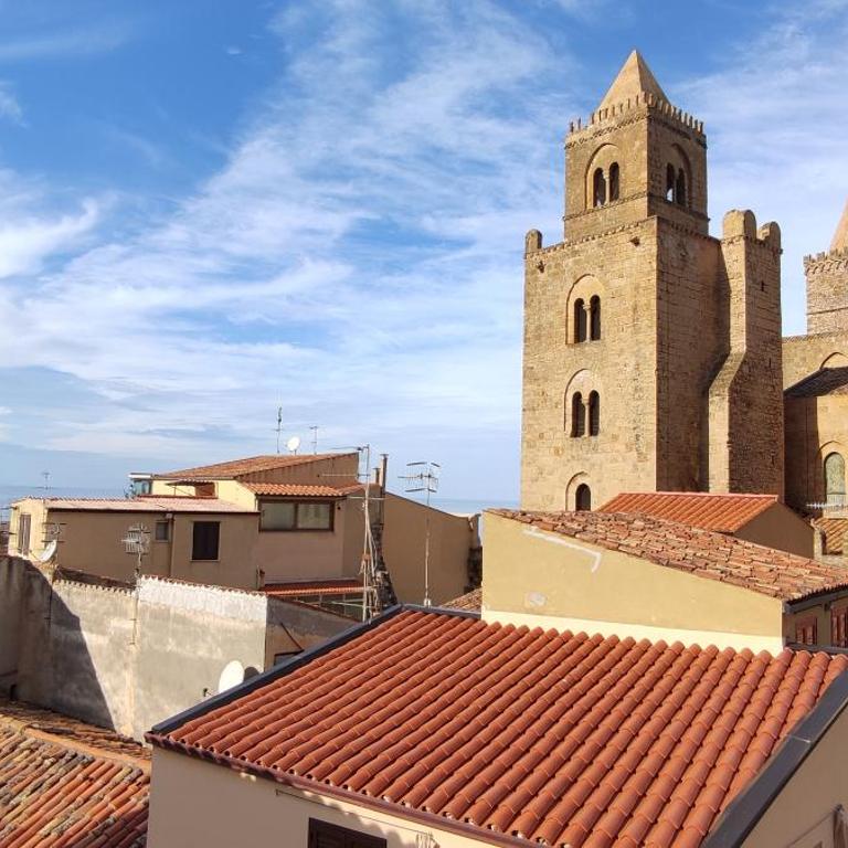 Duomo Rooms Cefalù - Camera Matrimoniale Deluxe con Balcone e Vista Mare - 23