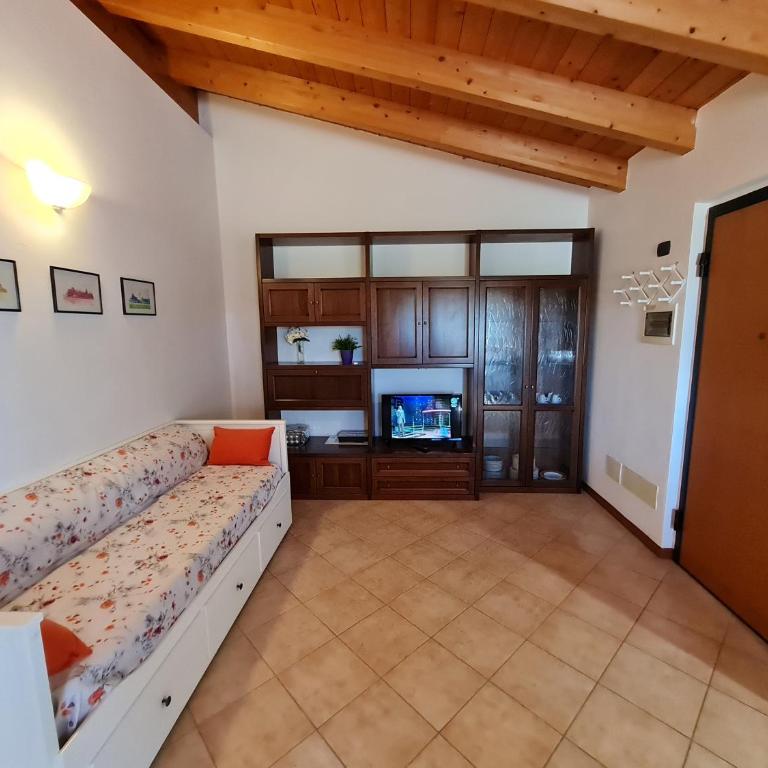 Residenza La Corte - Appartamento con Vista Piscina - 8