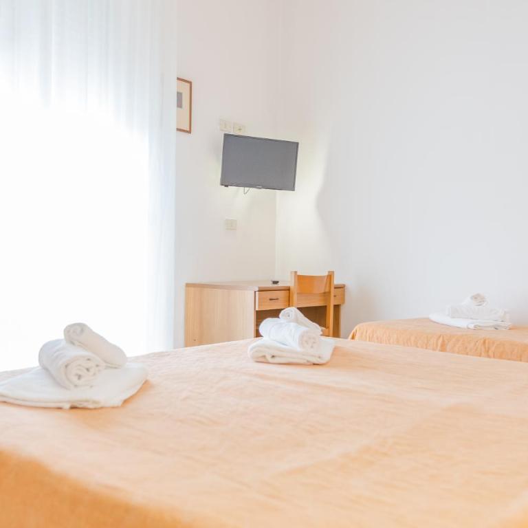 Hotel Marylise - Camera Matrimoniale/Doppia con Letti Singoli con Balcone - 19