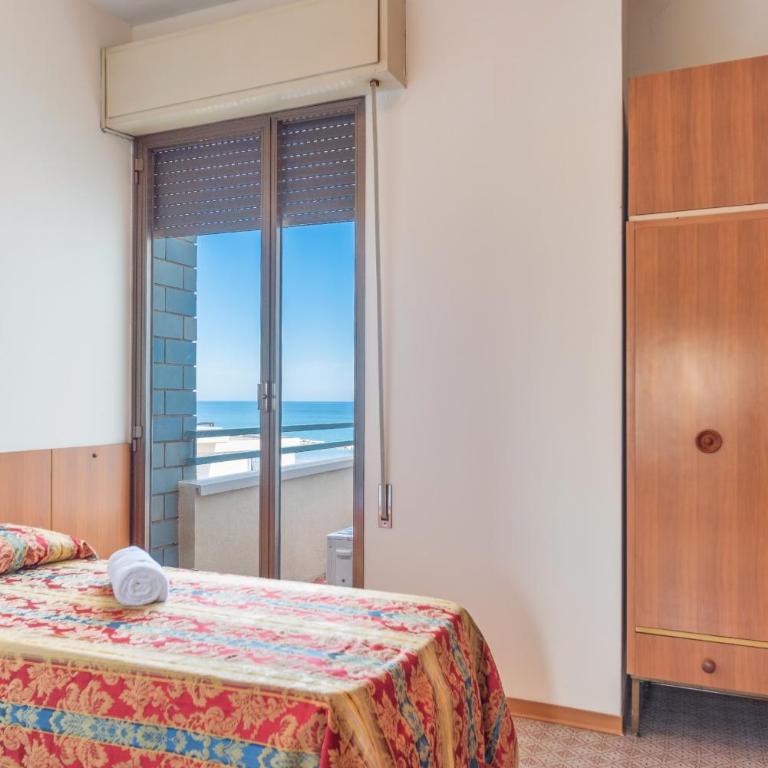 Hotel Majestic - Camera Singola con Vista Mare - 2
