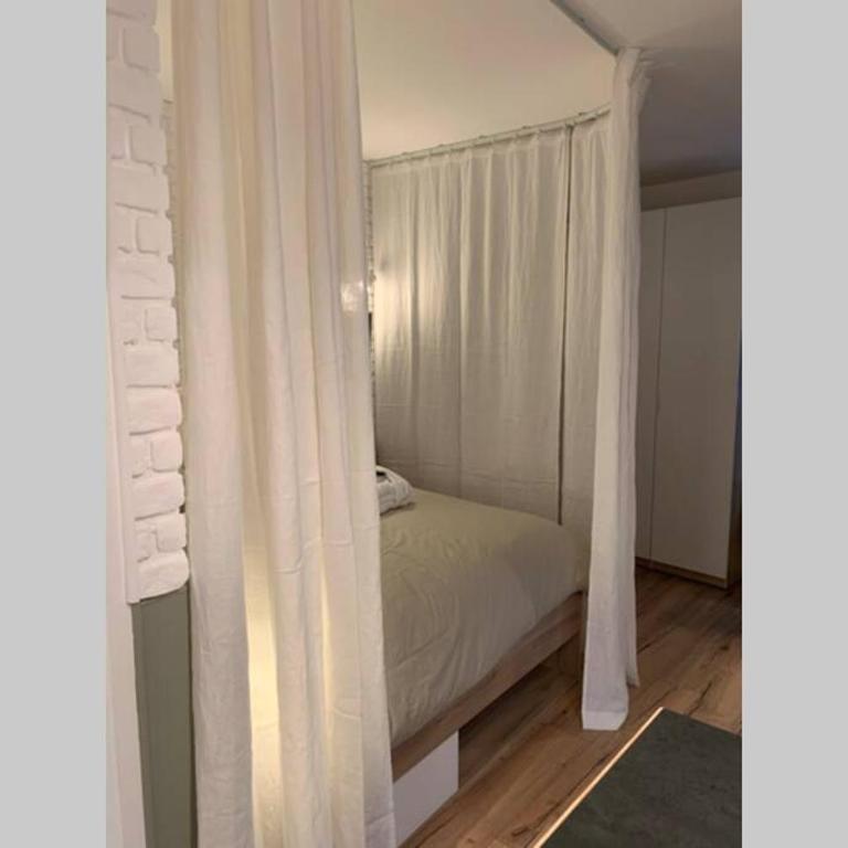 Un petit air de Manhattan Coeur de ville Room 1 - Appartement 1 Chambre - 8