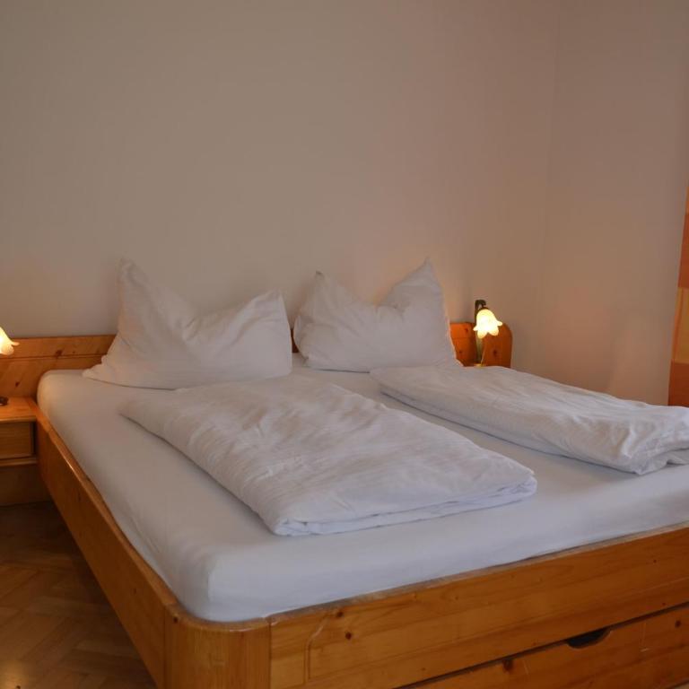 Haus Rohskopf - Doppelzimmer mit Balkon - 15