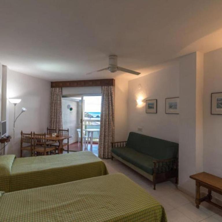 APARTAMENTOS CHINASOL (OFERTAS) - Apartamento con vistas a las montañas - 2