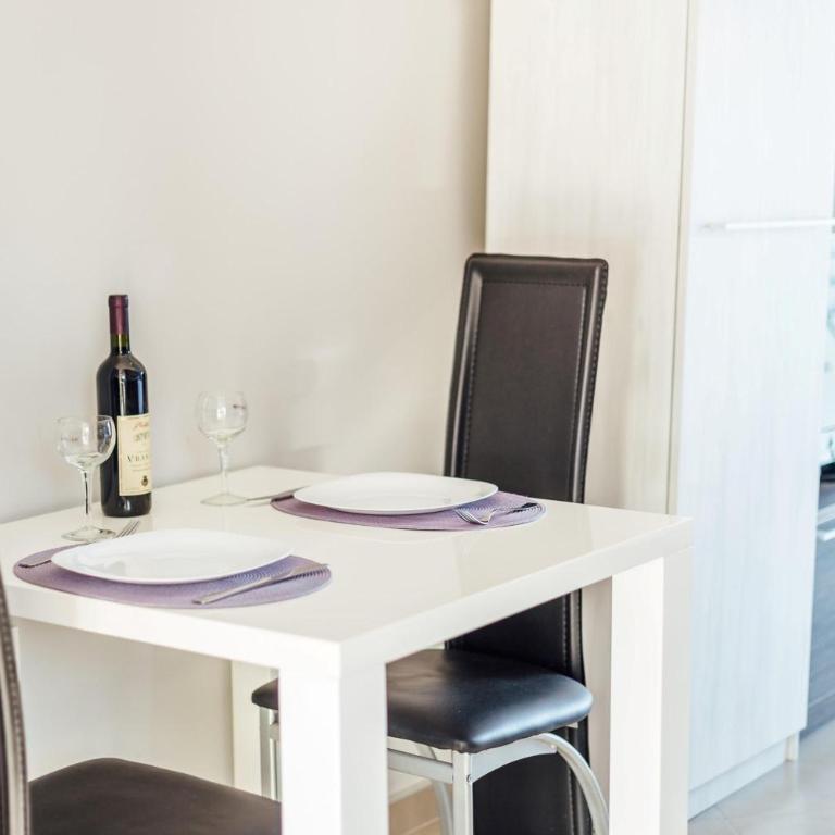Beachfront Apartments Tivat - Studio with Sea View - 17