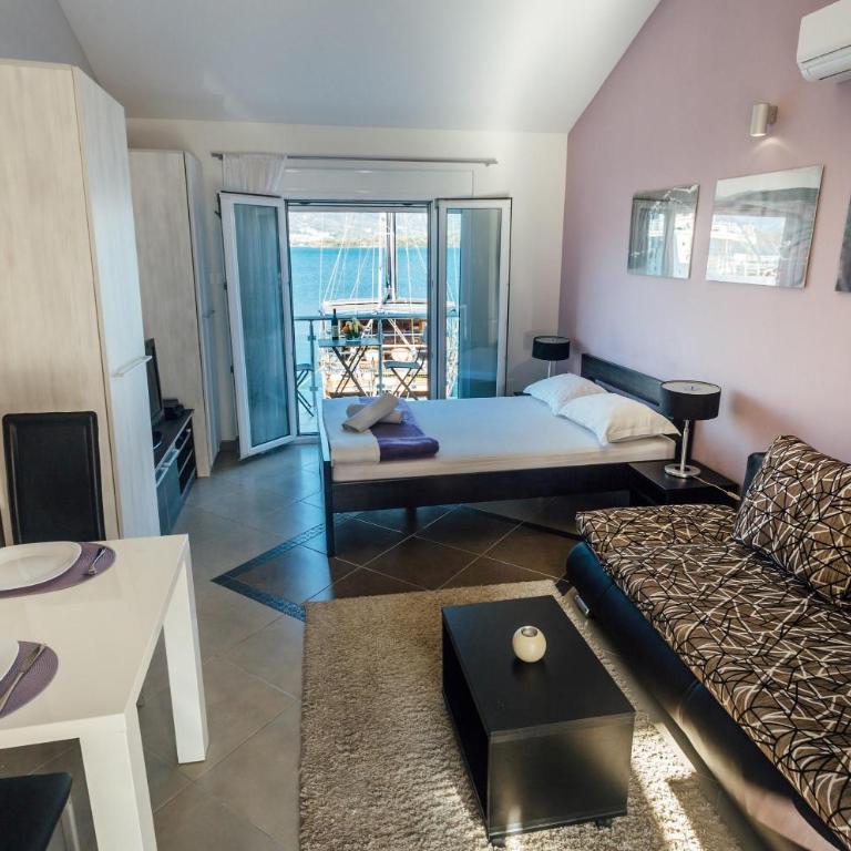 Beachfront Apartments Tivat - Studio with Sea View - 3
