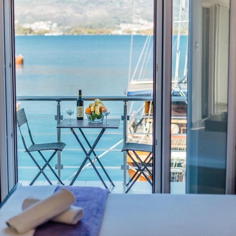 Beachfront Apartments Tivat - Studio with Sea View - 22