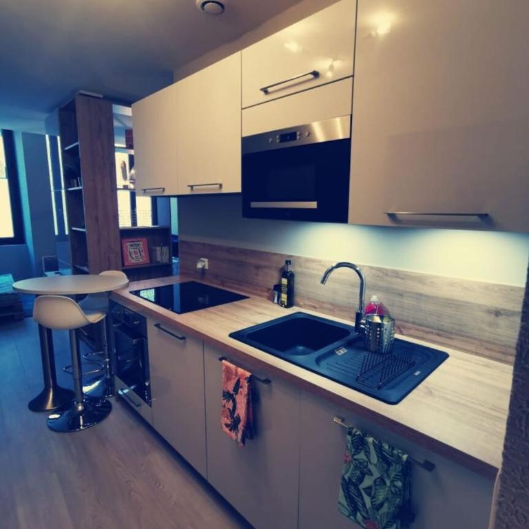 Super studio ideally located in the old town - Apartment - 2
