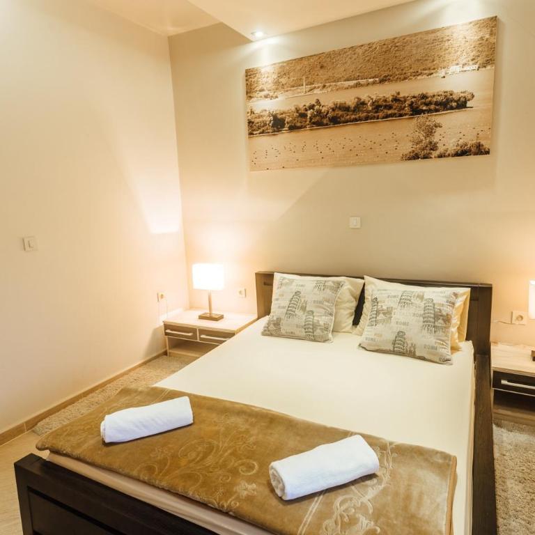 Beachfront Apartments Tivat - Apartment with Sea View - 11