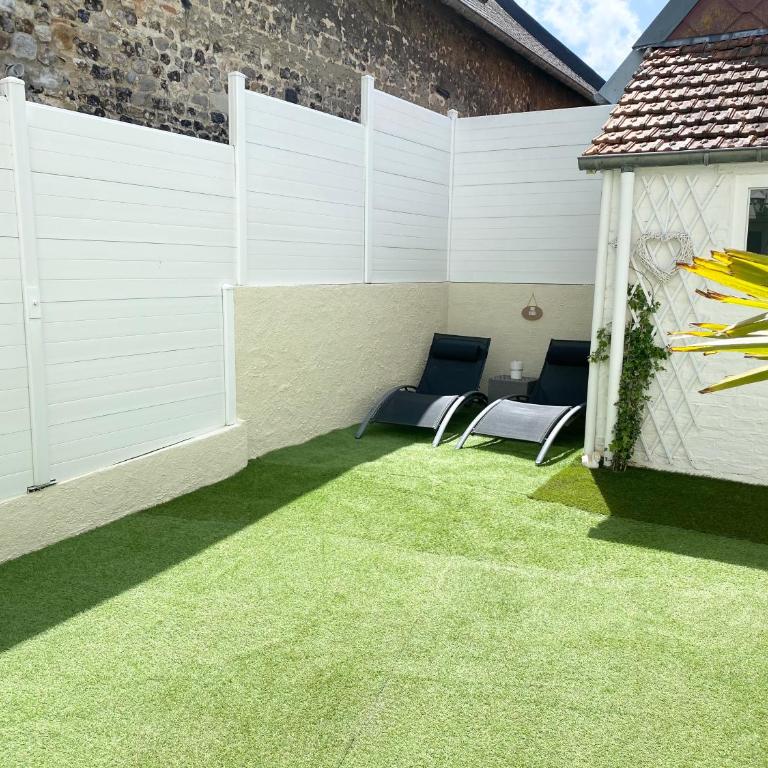 Villa la Vie, Maison entière pour 4 personnes, avec extérieur, Tout inclus, ménage, linge, wifi - Maison 2 Chambres - 4