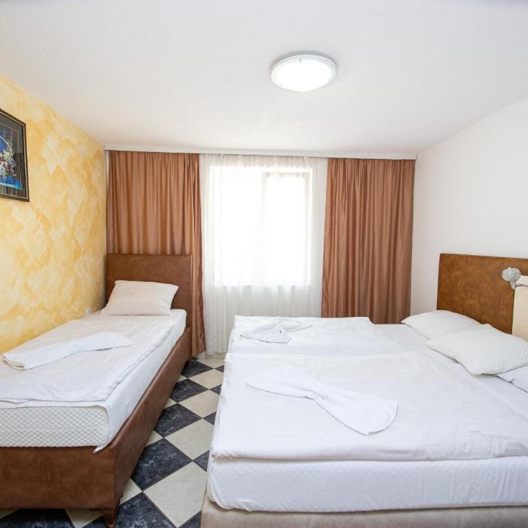 Saki Apartments - Triple Room - 2