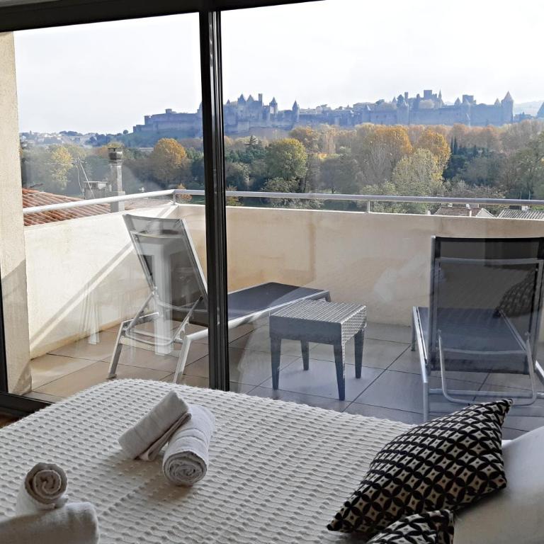 Les Suites du Saint Nazaire, vue panoramique sur la Cité Médiévale - Les Balcons de la Cité - Junior Suite - 3