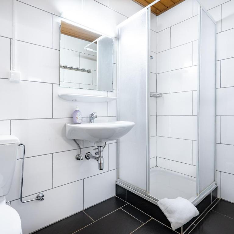 Pension Abendruh - Doppel- oder Zweibettzimmer - 11
