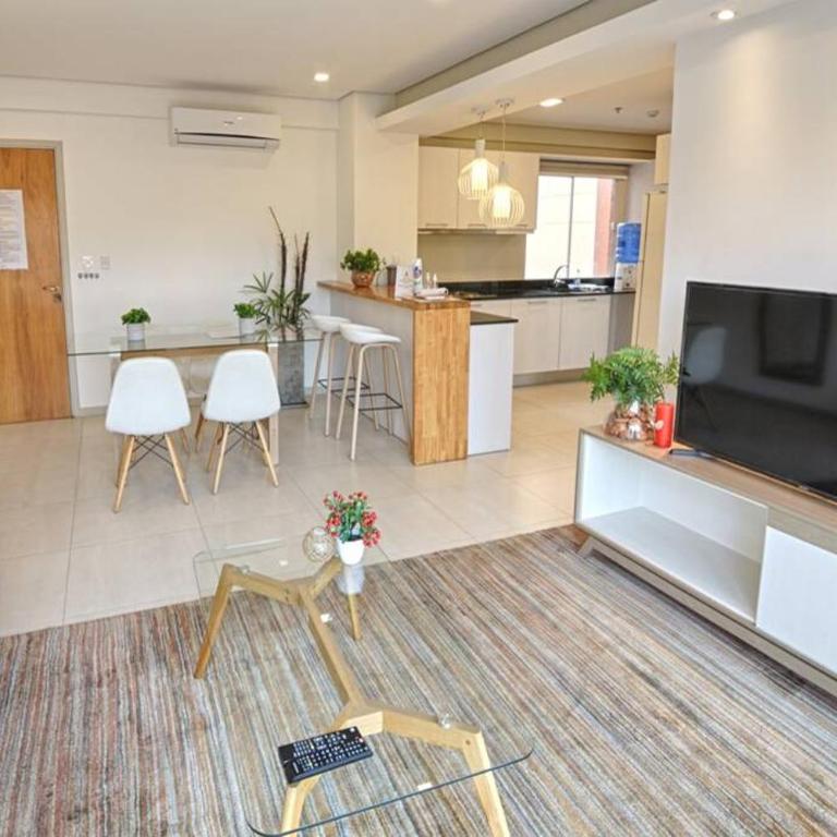N2A2 - New, Nice, for Long and Short Stay - One-Bedroom Apartment - 4