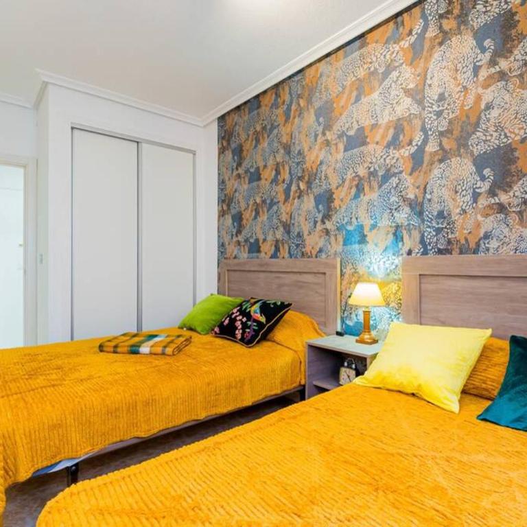 La Perla De Torrevieja - Two-Bedroom Apartment - 30