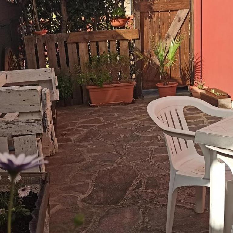 ALLOGGIO TURISTICO IL RIFUGIO IN FIUMICINO - Appartamento con 2 Camere da Letto - 40