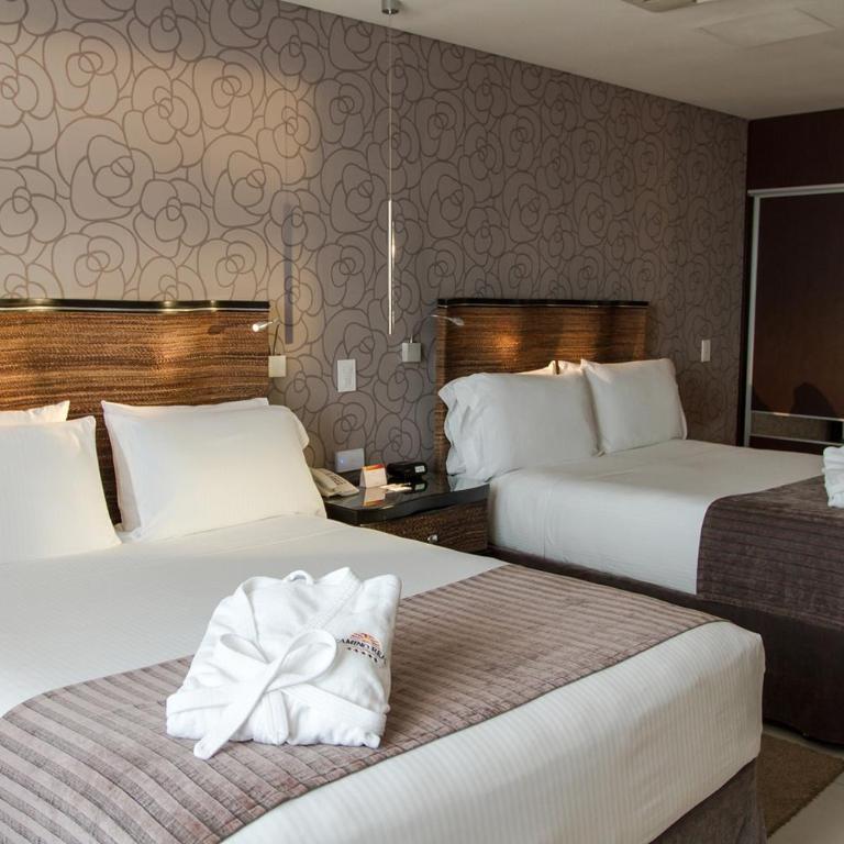 Hotel Camino Real - Habitación Doble Superior - 2 camas dobles - 3