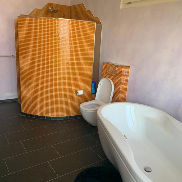 Villa au bord du lac de Morat avec vue imprenable - Villa mit 2 Schlafzimmern - 18
