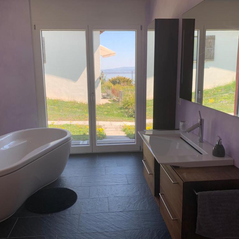 Villa au bord du lac de Morat avec vue imprenable - Villa mit 2 Schlafzimmern - 14