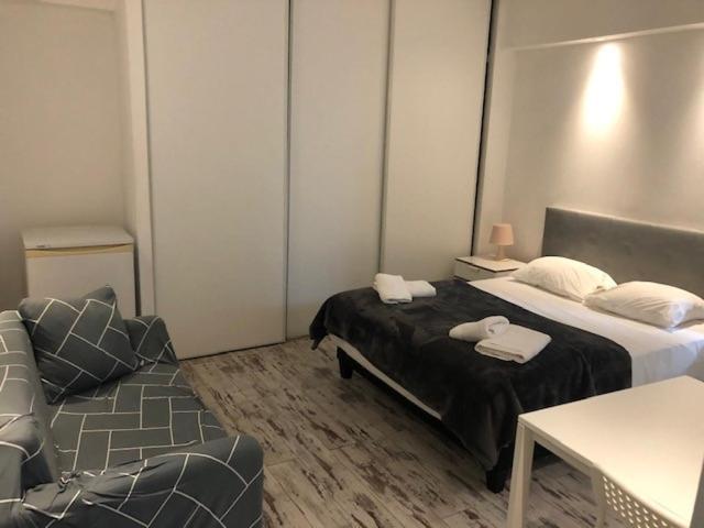Le Castelet - Chambre Familiale - 3