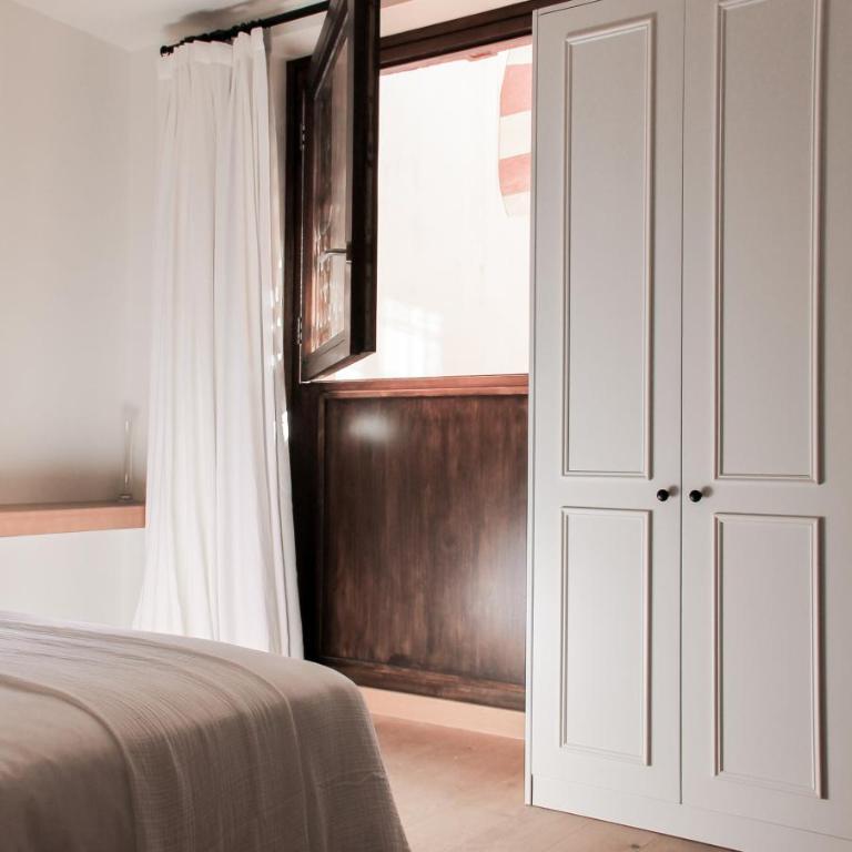 La Ermita Suites - Único Hotel Monumento de Córdoba - Habitación Doble Deluxe - 2