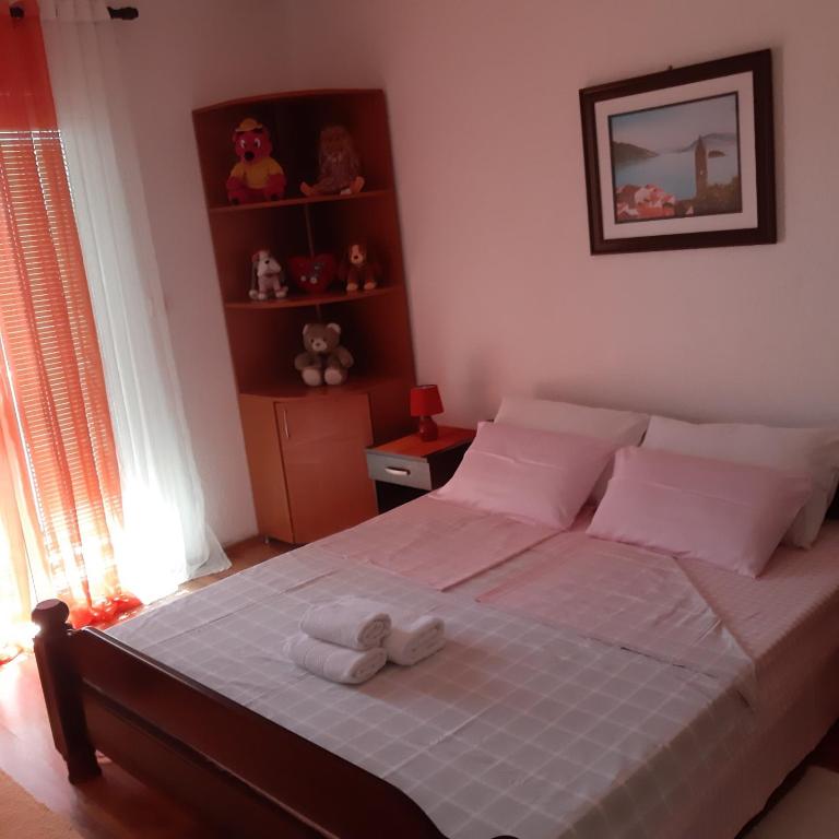 Apartmani Beljkas - Apartment with Balcony - 9